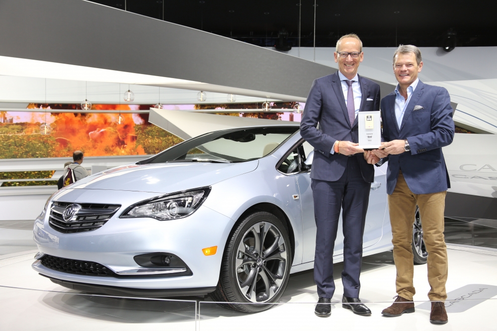 Nagroda Connected Car Award dla Opla