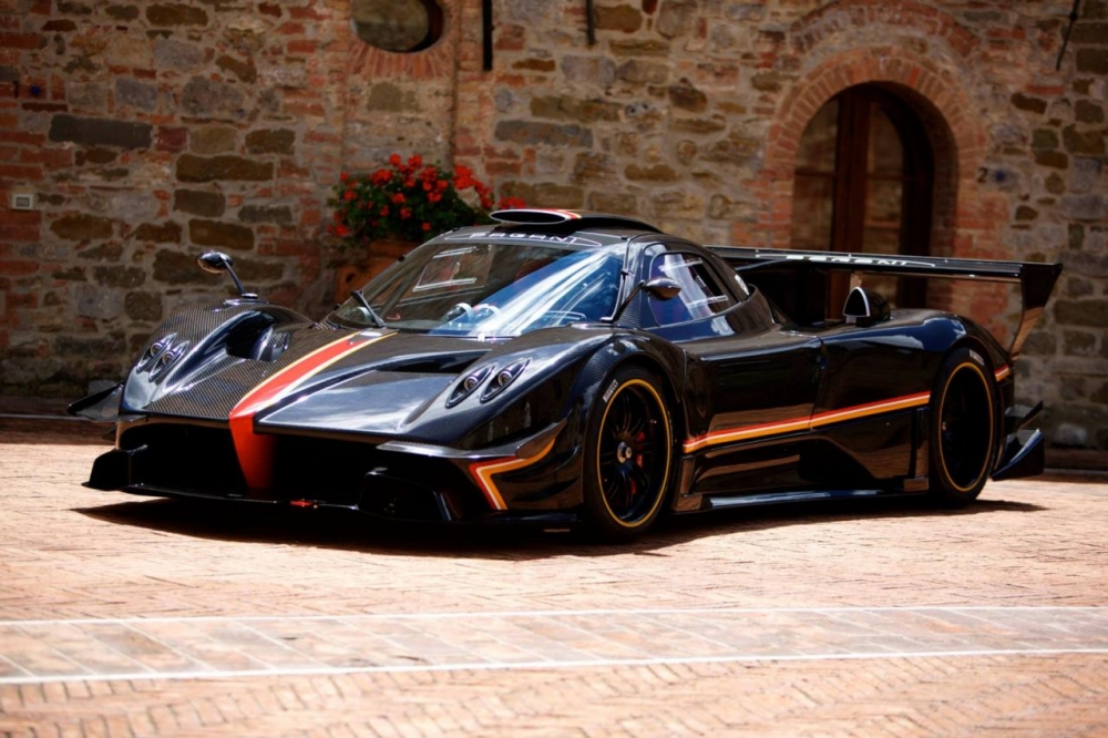 Pagani Zonda Revolucion: ostatni potomek rodu