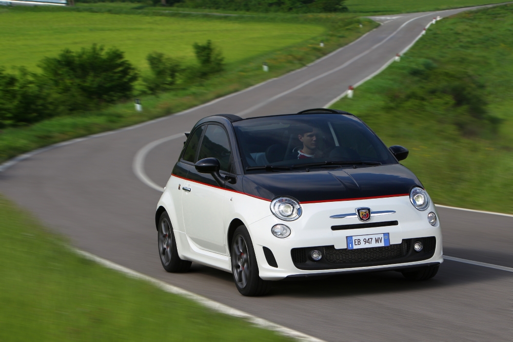 Abarth 500C i Punto Evo w odmianach Essesse 