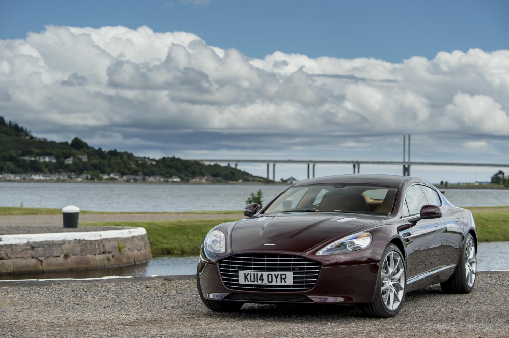 Vanquish i Rapide S z nową przekładnią Touchtronic III