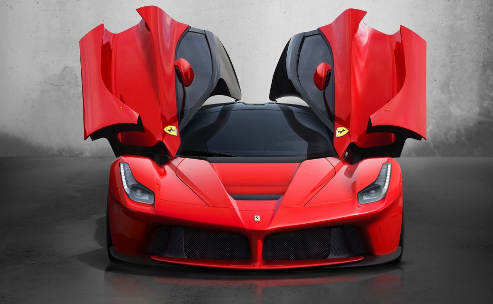 F40, F50, Enzo i LaFerrari: spotkanie gigantów