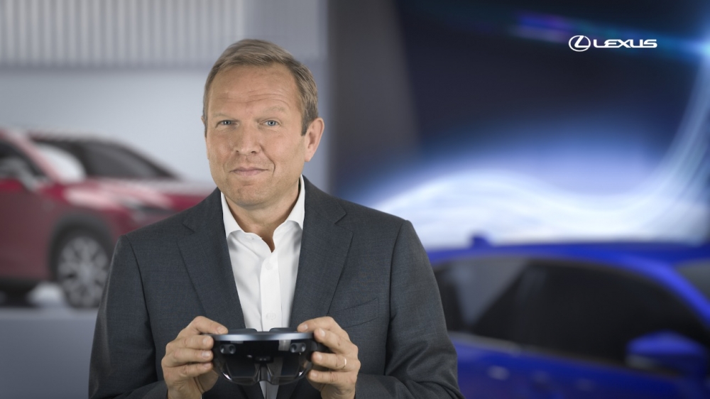 Lexus wprowadza przełomowy format konferencji prasowych