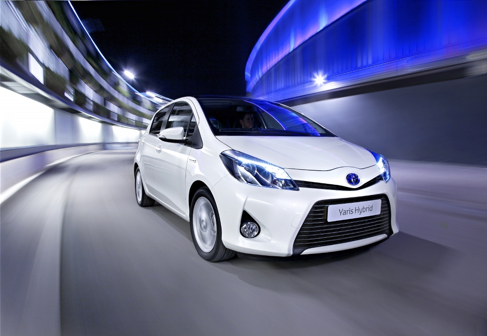 Toyota w Genewie - hybrydowo i sportowo