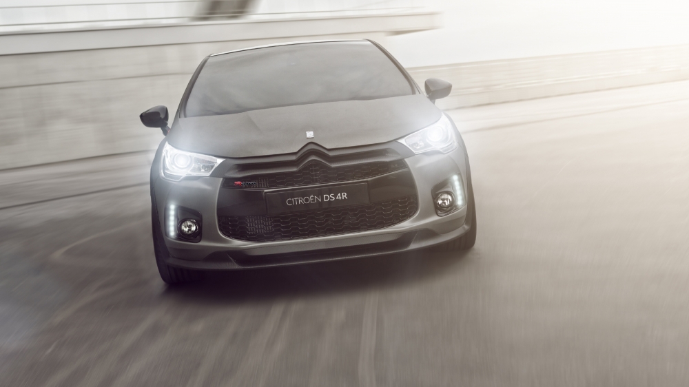 Citroen DS4 Racing Concept: sportowy w 100%