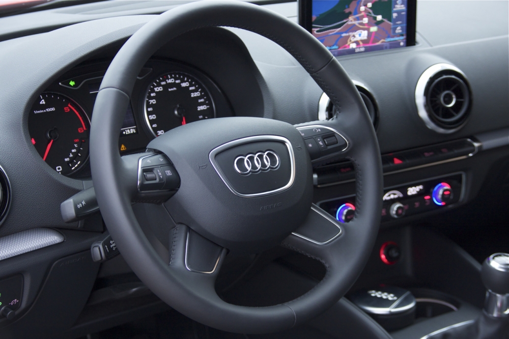 Karta ratownicza we wszystkich modelach Audi