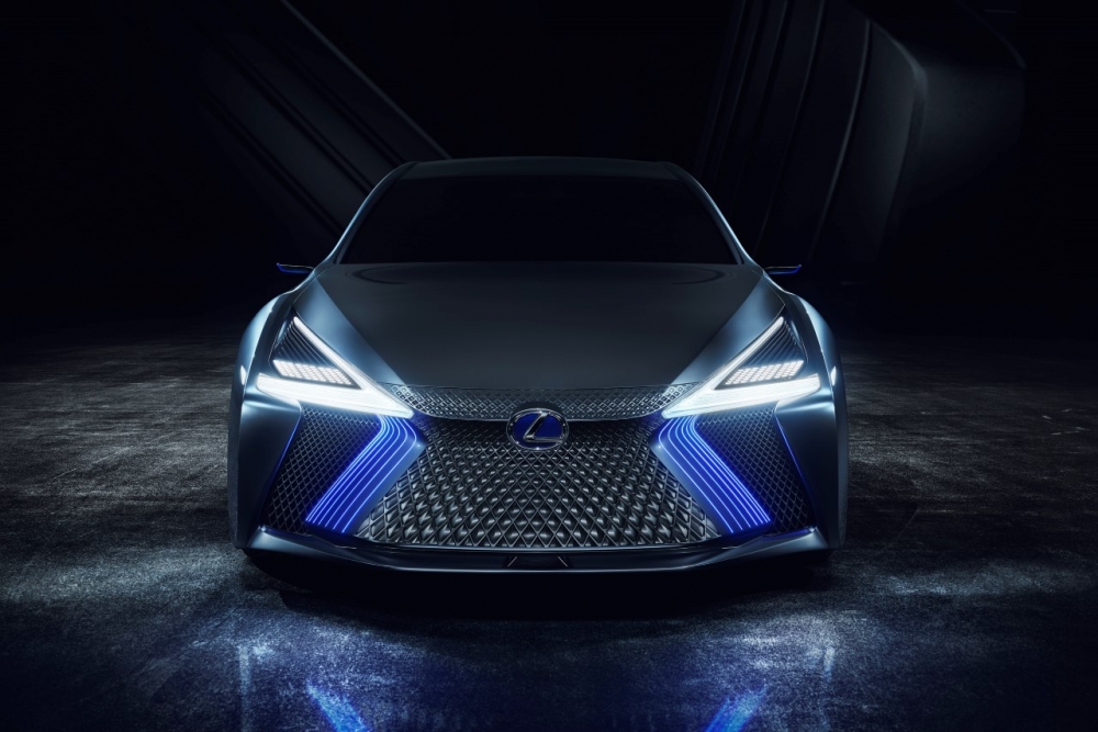 Lexus zapowiada technologie zautomatyzowanego prowadzenia nadchodzącej dekady 